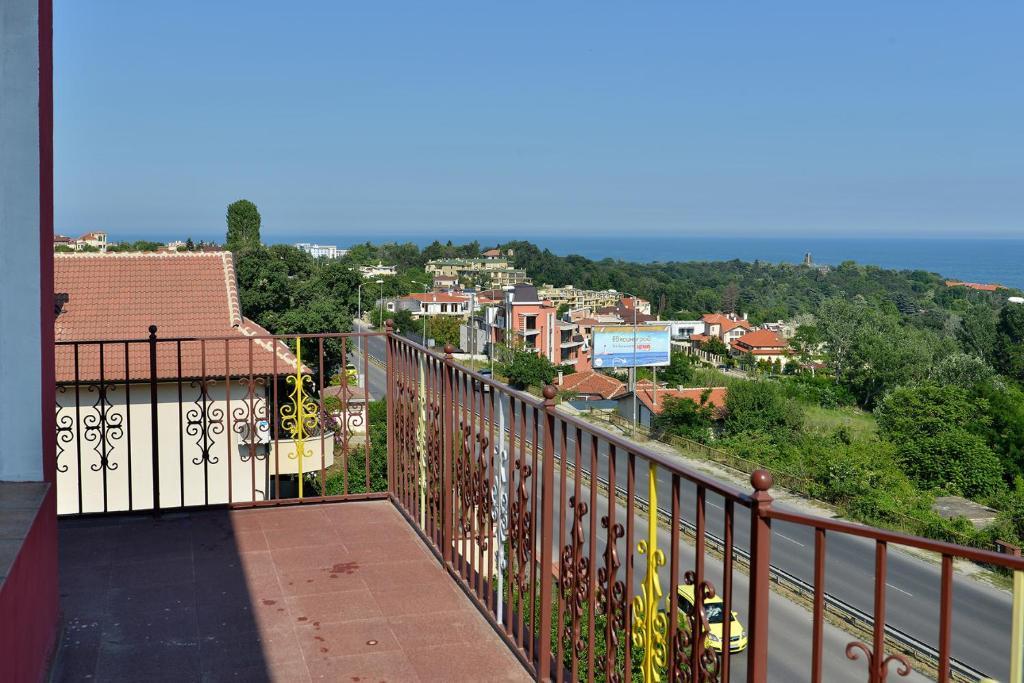 Ellinis Hotel Varna Exterior foto